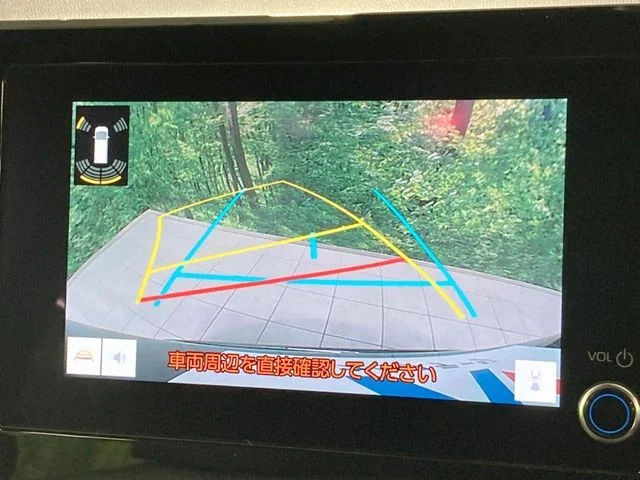 Toyota VOXY HYBRID S−Z photo 4