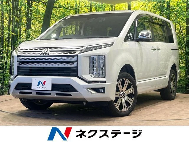 Mitsubishi DELICA D:5 4WD P 2024
