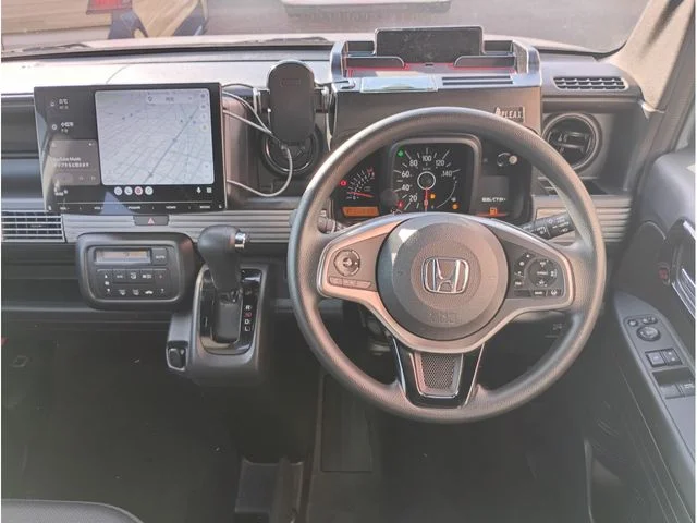 Honda N-VAN+STYLE ファン　ターボ photo 2