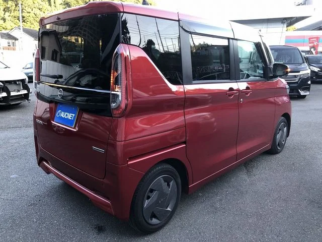 Nissan ROOX X photo 2