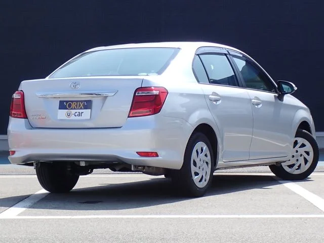 Toyota COROLLA AXIO EX photo 3