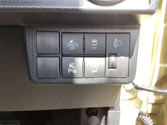 Daihatsu TANTO L photo 4