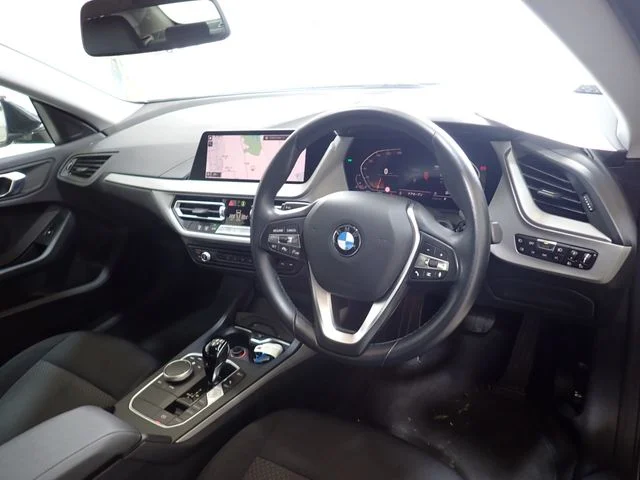Bmw BMW 2series Gran coupe 218i　プレイ photo 2