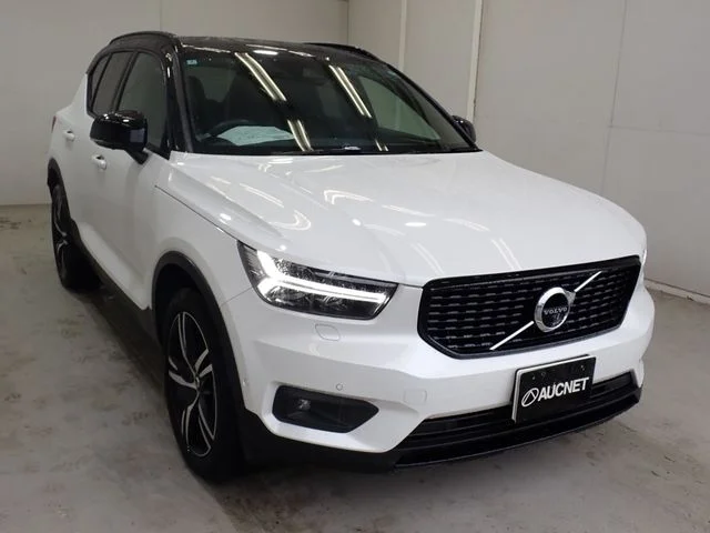Volvo VOLVO XC40 T4　AWD　Rデザイン photo 4