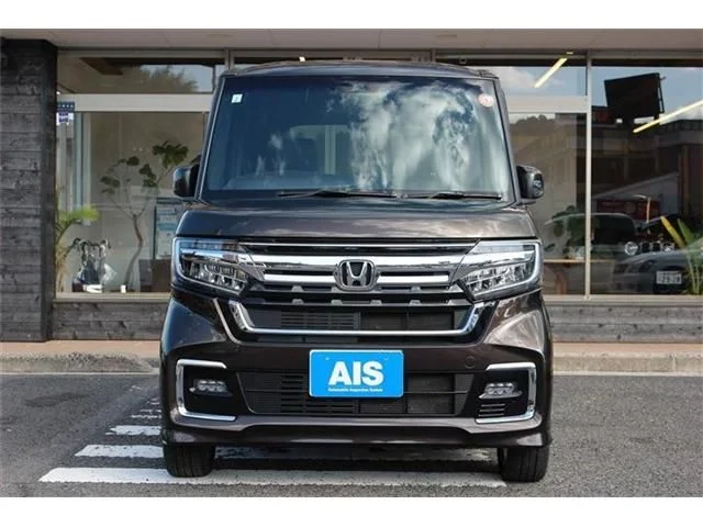 Honda N BOX CUSTOM L ターボ photo 2