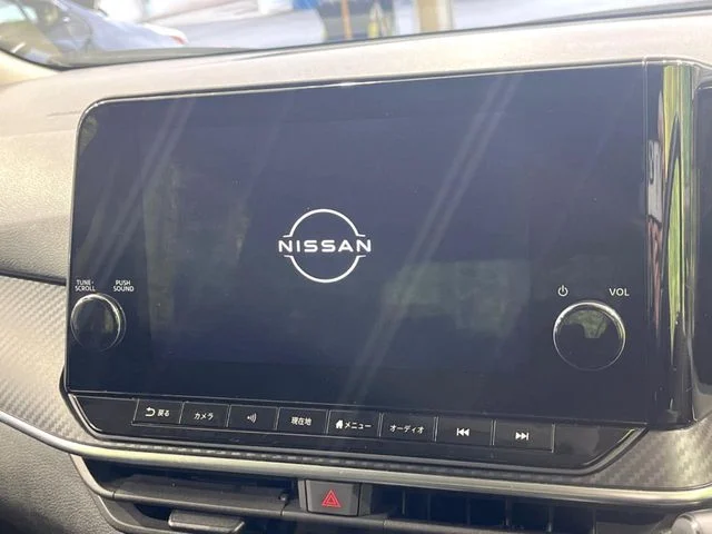 Nissan NOTE 4WD X　FOUR photo 3