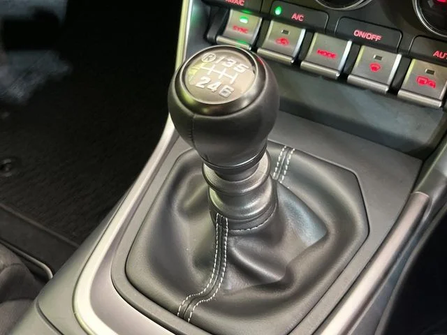 Toyota GR86 SZ photo 3