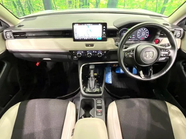Honda VEZEL e:HEV Z photo 2