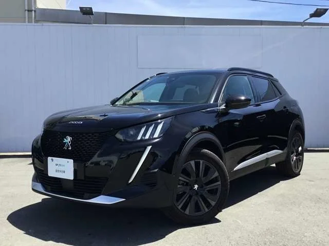 Peugeot PEUGEOT e-2008 GT 2025