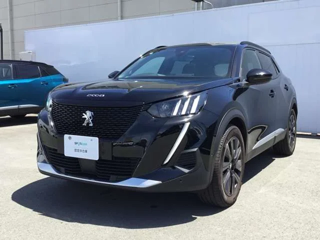 Peugeot PEUGEOT e-2008 GT photo 4