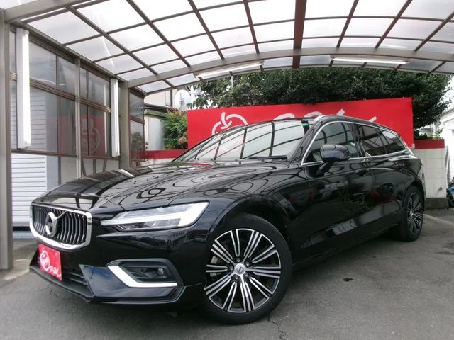 Volvo VOLVO V60 T5　インスクリプション 2019