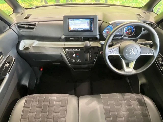 Mitsubishi DELICA MINI G photo 2