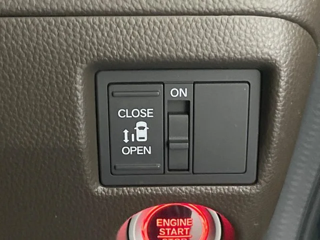 Honda N BOX L photo 4