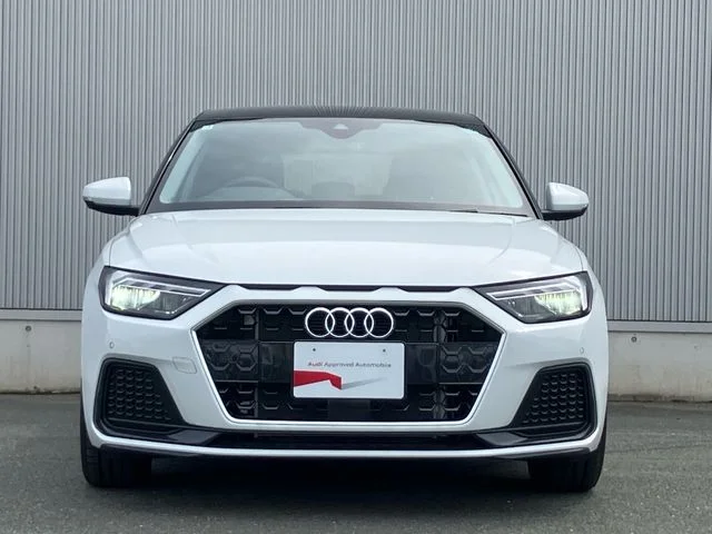 Audi AUDI A1 SPORTBACK 25　TFSI　アドバンスド photo 2