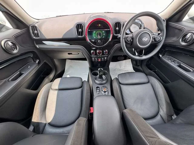 Bmw MINI COOPER D CROSSOVER オール4 photo 2