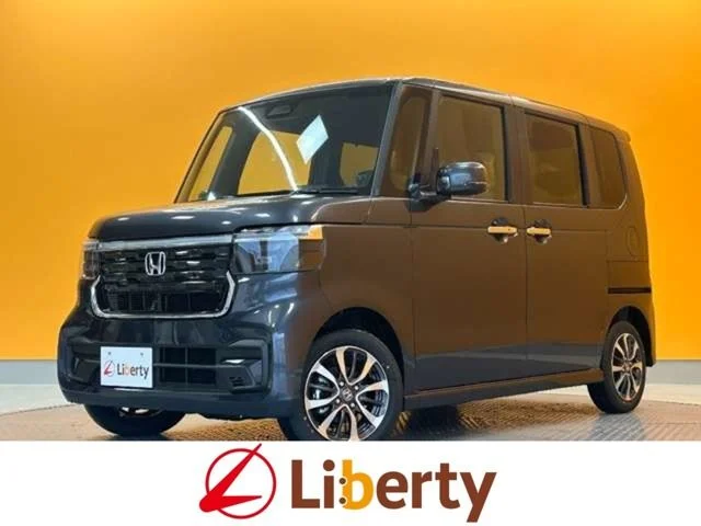 Honda N BOX CUSTOM ベースグレード 2025