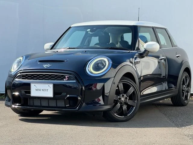Bmw MINI COOPER SD 5DOOR ベースグレード 2022