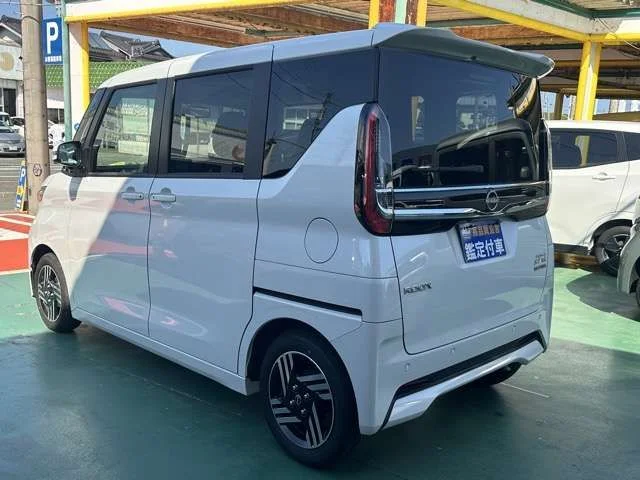 Nissan ROOX ハイウェイスターX photo 4