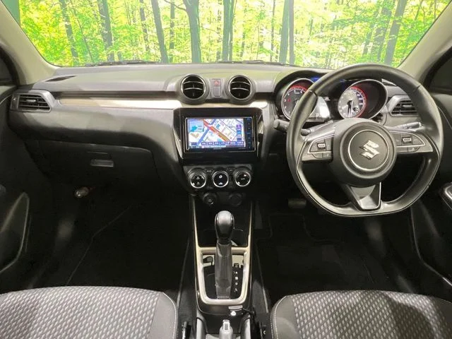Suzuki SWIFT XR　リミテッド photo 2