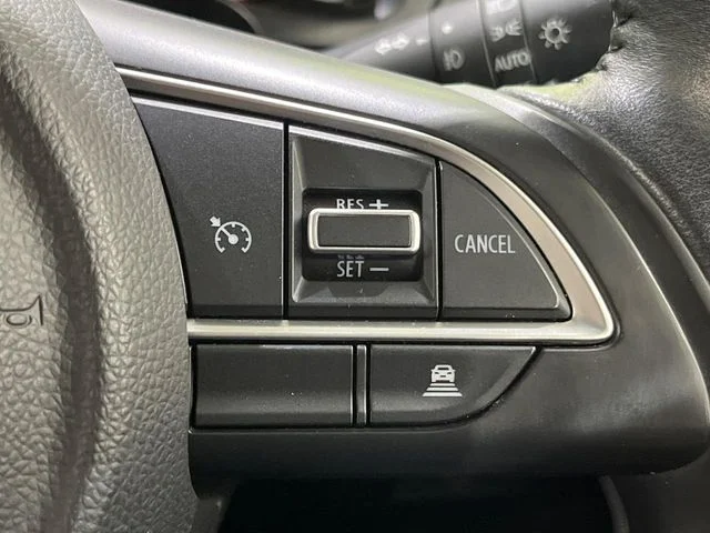 Suzuki SWIFT XR　リミテッド photo 4