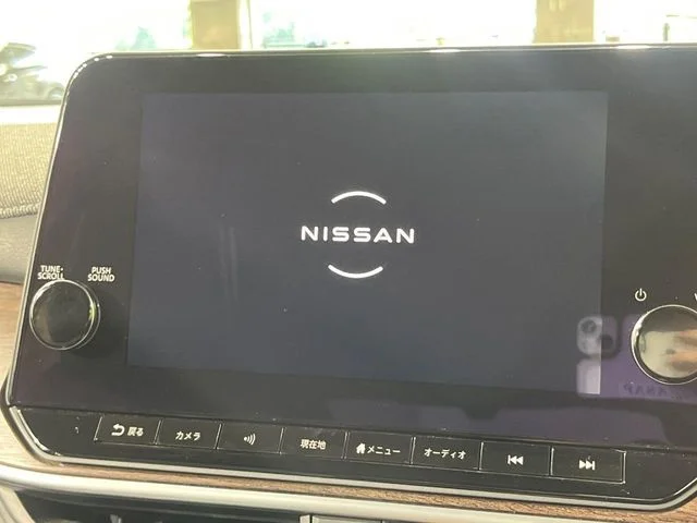 Nissan AURA G　レザーエディション photo 3