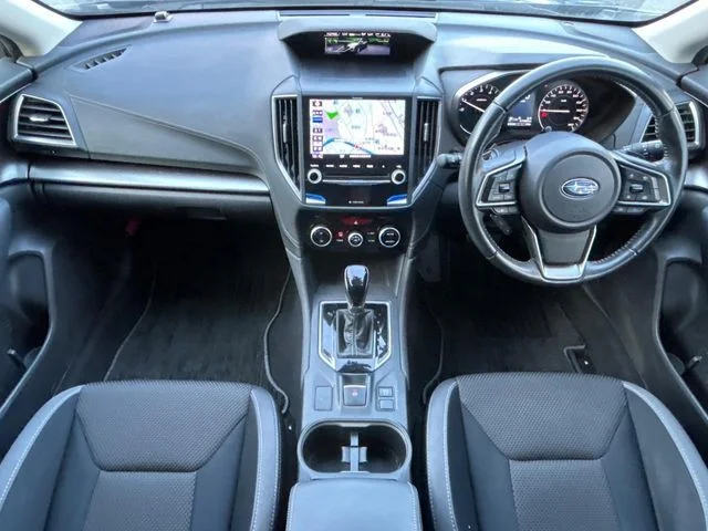 Subaru IMPREZA SPORT 2．0i−L　アイサイト photo 2