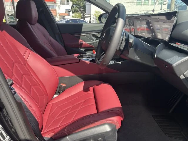 Bmw BMW 5series sedan 523d　xDrive　Mスポーツ photo 2