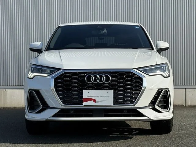 Audi AUDI Q3 SPORTBACK 35　TFSI　Sライン photo 2