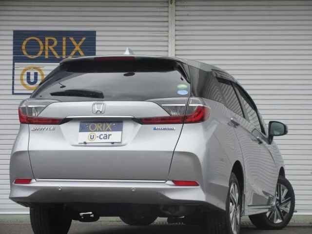 Honda SHUTTLE HYBRID 4WD ホンダセンシング photo 3