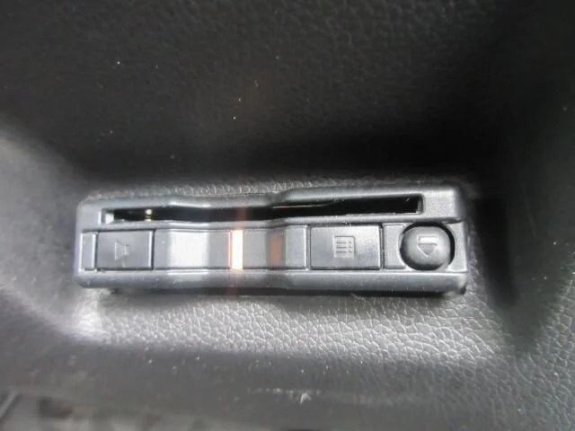 Honda SHUTTLE HYBRID 4WD ホンダセンシング photo 4