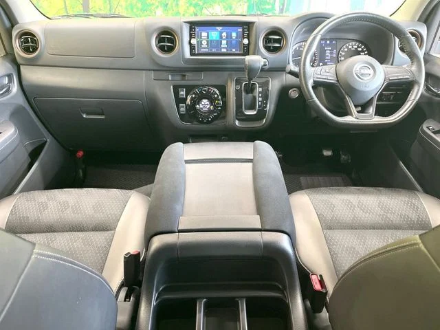 Nissan CARAVAN van 2WD グランドプレミアムGX　　ロング photo 2