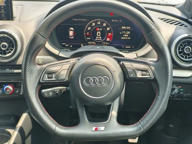 Audi AUDI S3 SPORTBACK ベースグレード photo 2