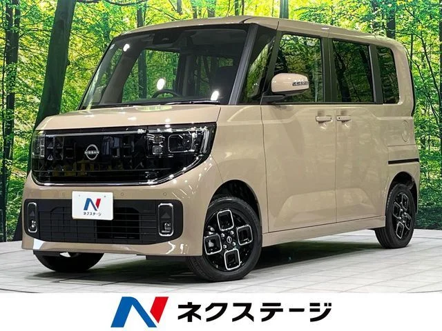 Nissan ROOX 4WD ハイウェイスターX 2025
