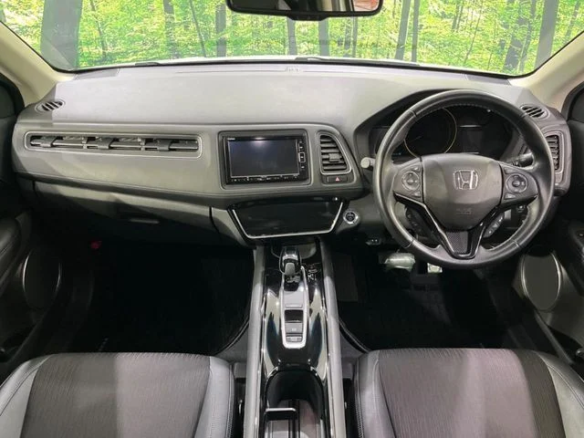 Honda VEZEL HYBRID Z　ホンダセンシング photo 2