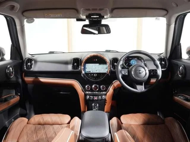 Bmw MINI COOPER CROSSOVER ベースグレード photo 3
