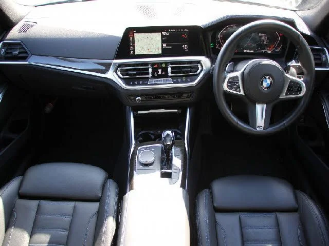 Bmw BMW 3series sedan 320i　Mスポーツ photo 2