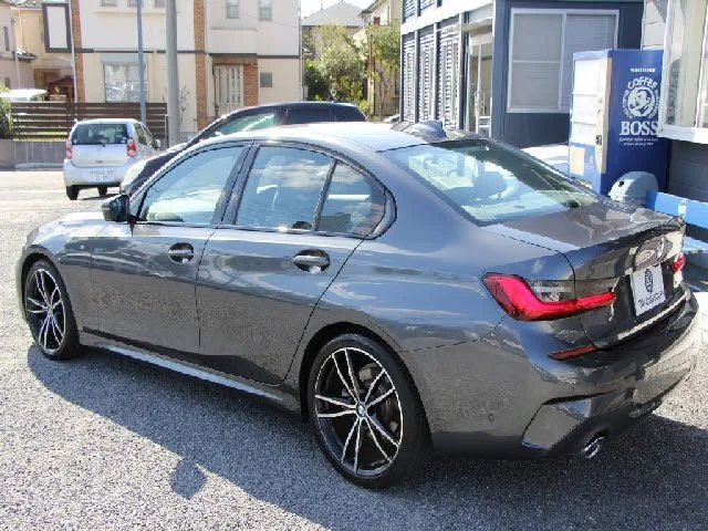 Bmw BMW 3series sedan 320i　Mスポーツ photo 4