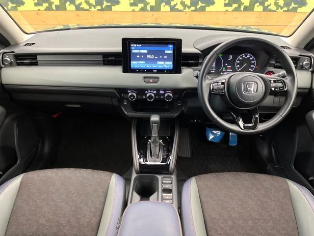 Honda VEZEL e:HEV X　ハントパッケージ photo 2