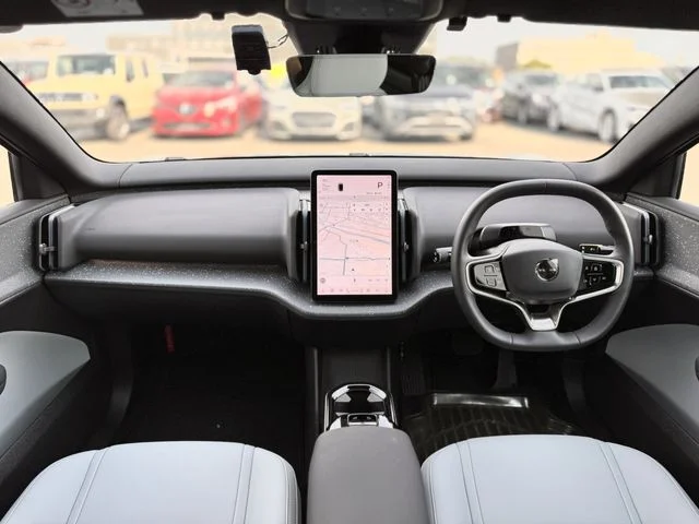 Volvo VOLVO EX30 ウルトラSモーターエクステンデッドレンジ photo 2