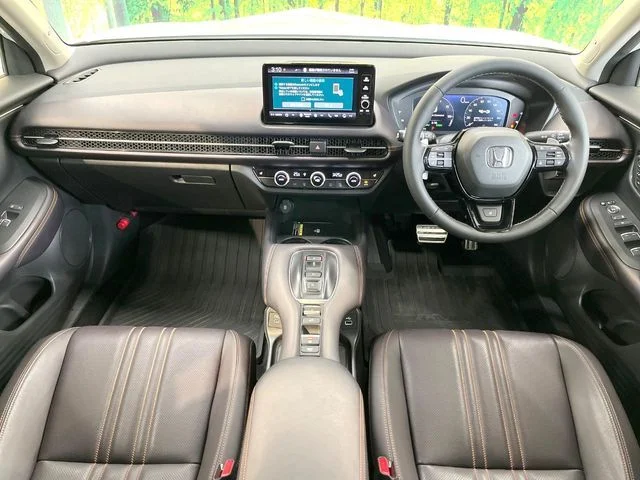 Honda ZR-V e:HEV Z photo 2