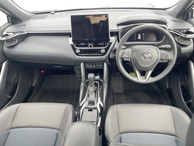 Toyota COROLLA CROSS HYBRID Z photo 2