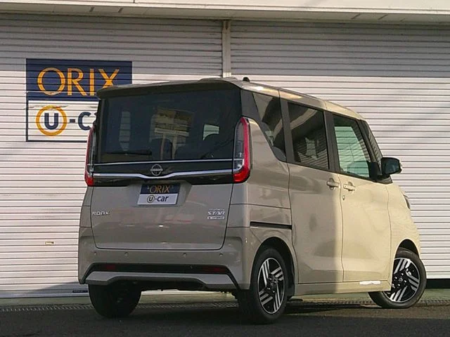 Nissan ROOX ハイウェイスターX　プロパイロットEd photo 3