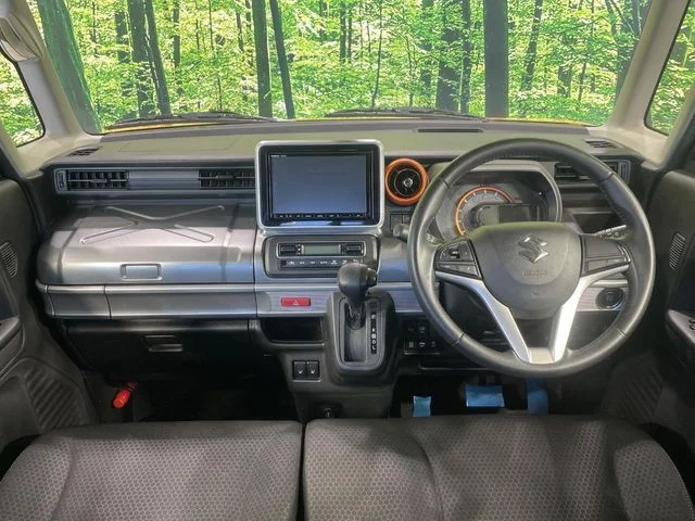 Suzuki Spacia GEAR ハイブリッドXZ photo 2