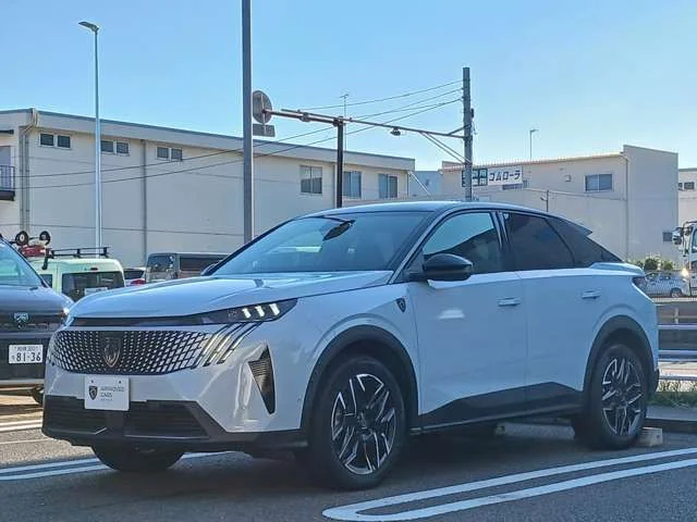 Peugeot PEUGEOT 3008 GT　ハイブリッド　アルカンターラ photo 4