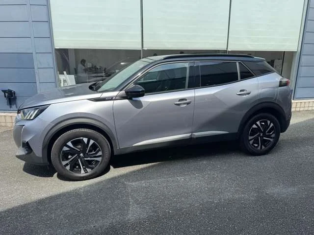 Peugeot PEUGEOT 2008 GT photo 3