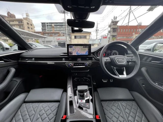 Audi AUDI S5 SPORTBACK ベースグレード photo 2