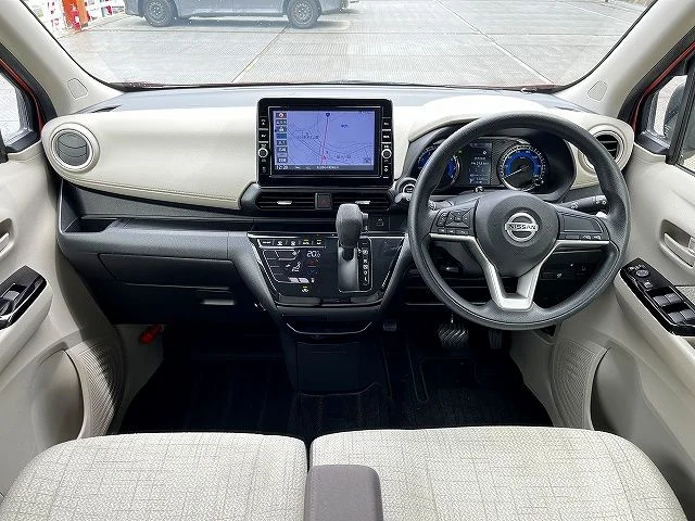 Nissan DAYZ X photo 2