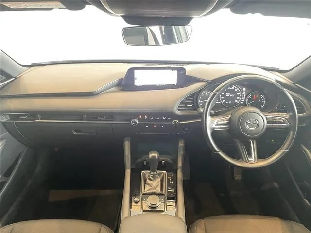 Mazda MAZDA3 FASTBACK 15S photo 3