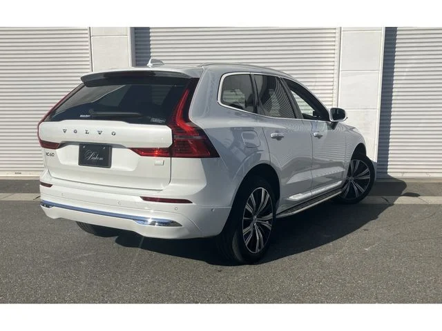 Volvo VOLVO XC60 リチャージPHEVT6AWDインスエクス photo 2
