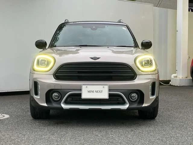 Bmw MINI COOPER D CROSSOVER ハイランド　エディション photo 4